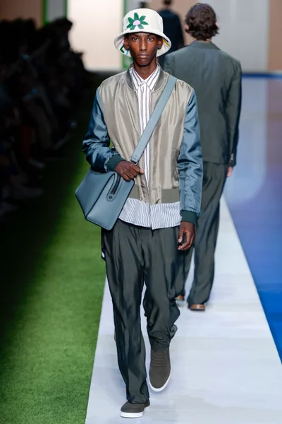 Look 41